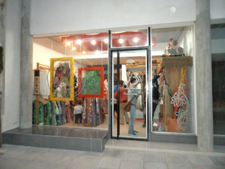 JB.- Ropa Hindu y Diseño